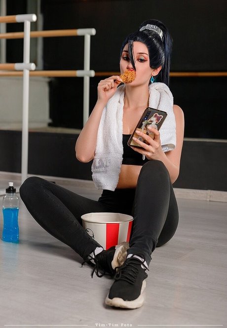 alice01cosplay star exclusive pics