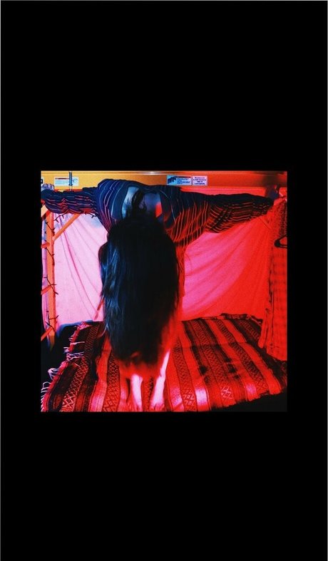 thisominouslife sexy star photo