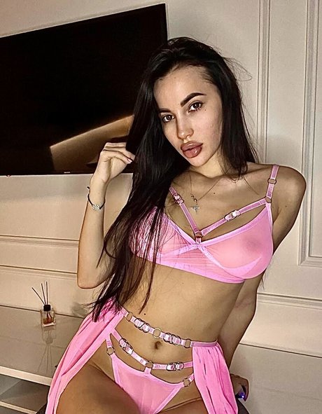 Nadinnadi sexy pornstar photos