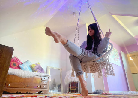 leahsprettyfeet model exclusive photo