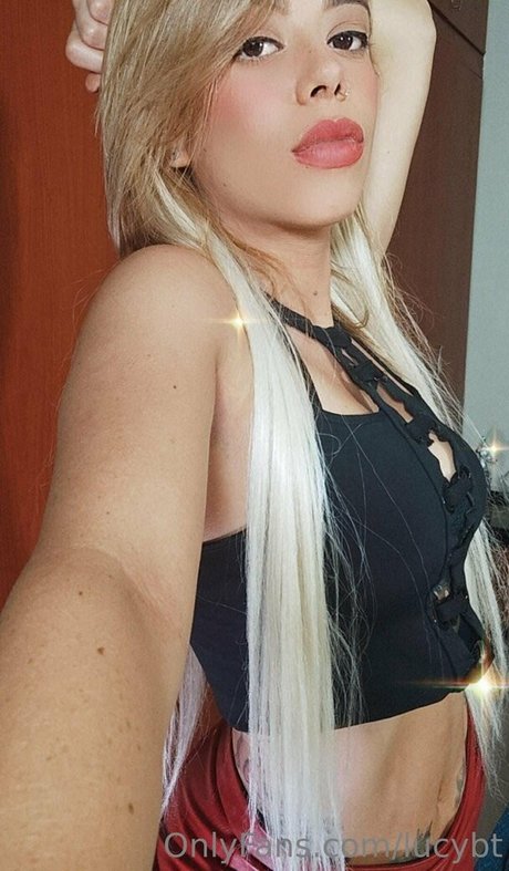 lucybt sex model picture