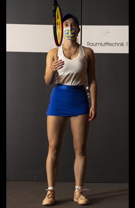 Eva Lys pornstar nude images