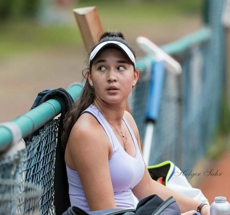 Eva Lys pornstar erotic picture