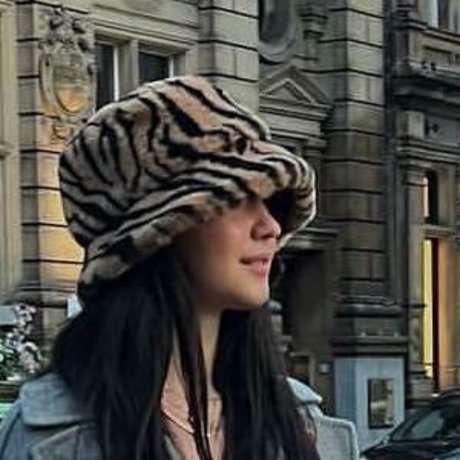 Eva Lys beautiful actress gallery