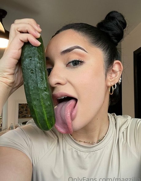 mirror selfie onlyfans free porn gallery