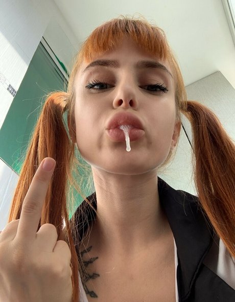 Goddess Kira top star galleries