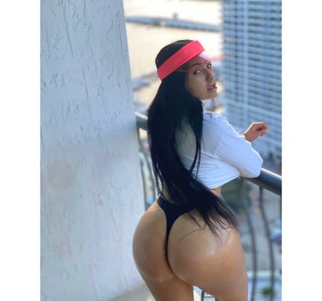 azariafreepage high quality actress gallery