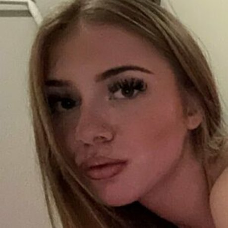 collegegirlsofficial model sexy images