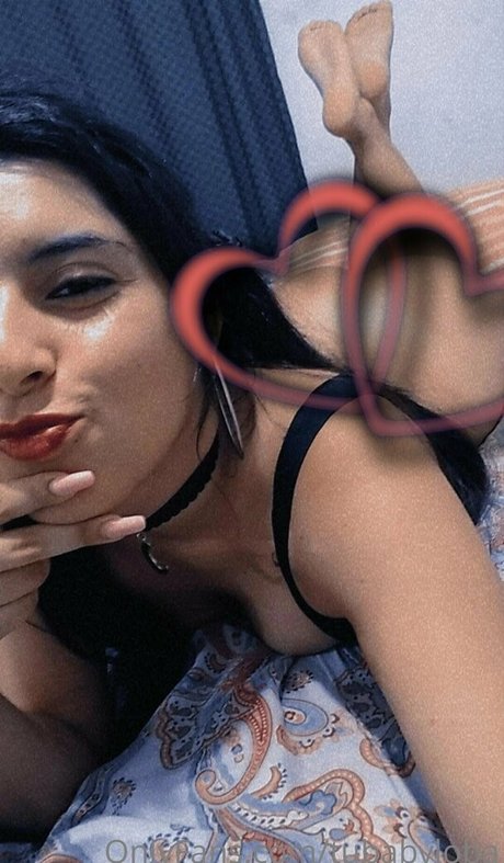 tubabyloba model naked photos
