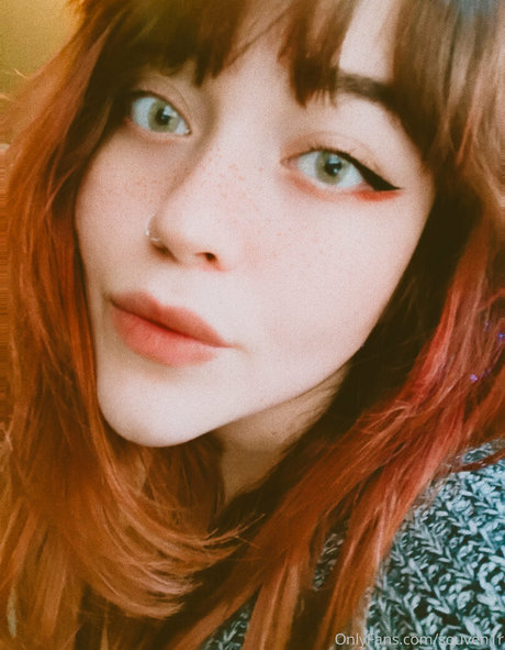 souven1r hot model images