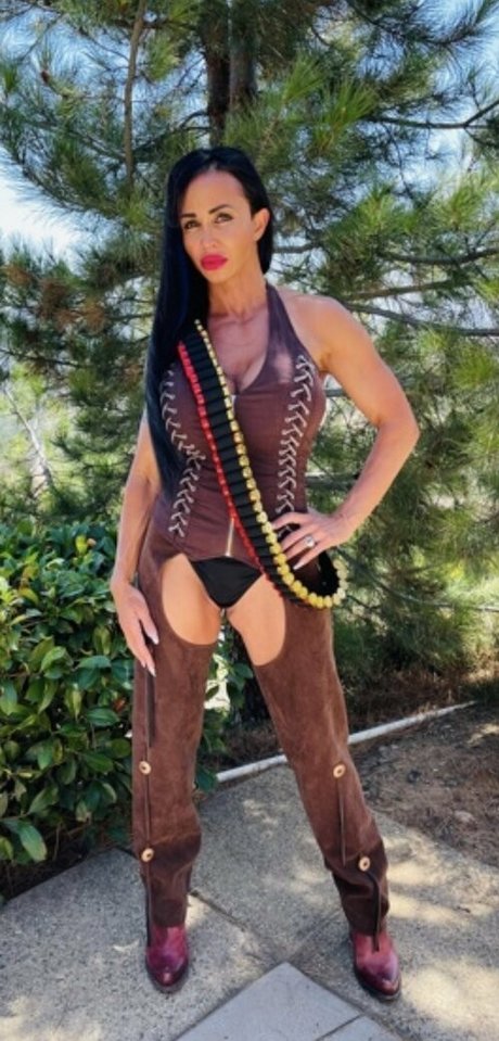 jewels jade vip art model archive