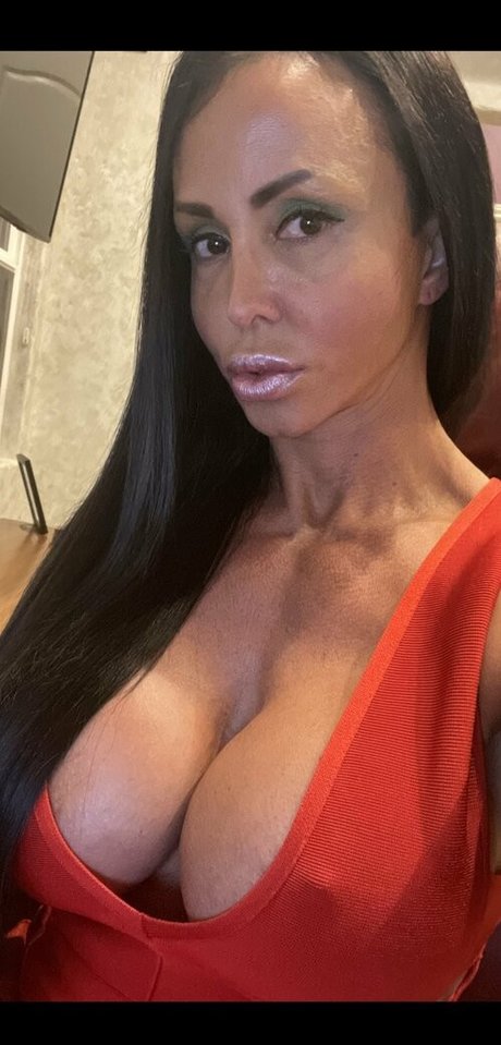 guy onlyfans pretty picture