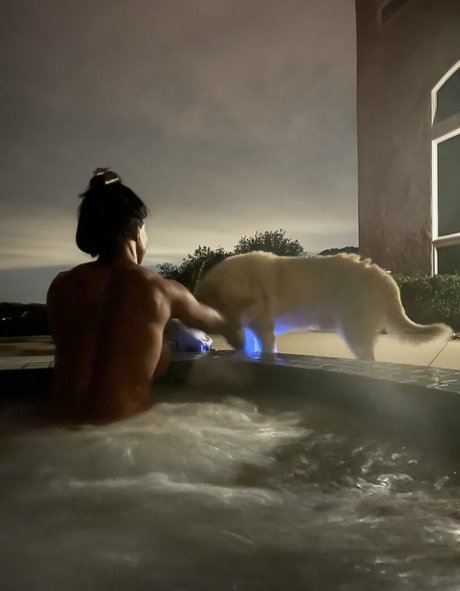 jewels jade vip model pictures