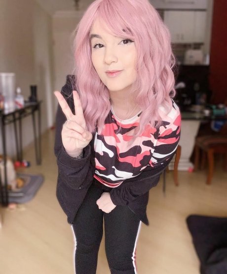 Riyuuka adult model image