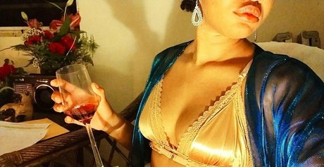 hairy legs onlyfans beautiful xxx pictures