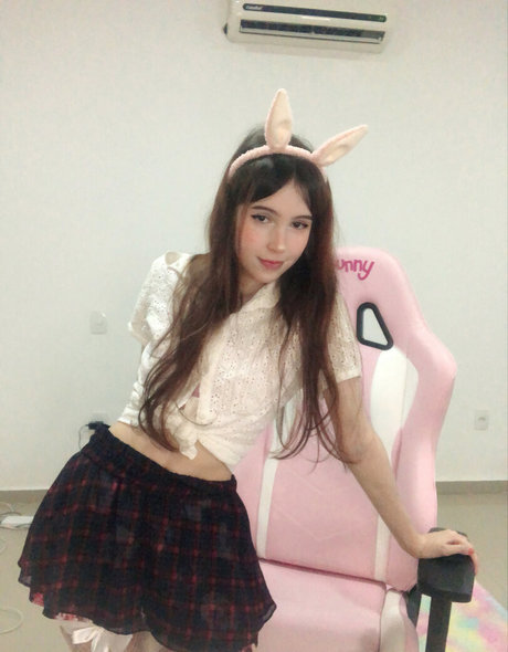 kalimaraa model art pictures