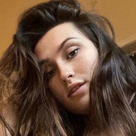 AlexiaOnMFC hot star images