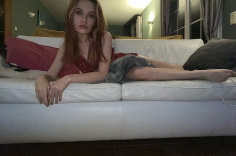 shemale outdoor onlyfans porn images