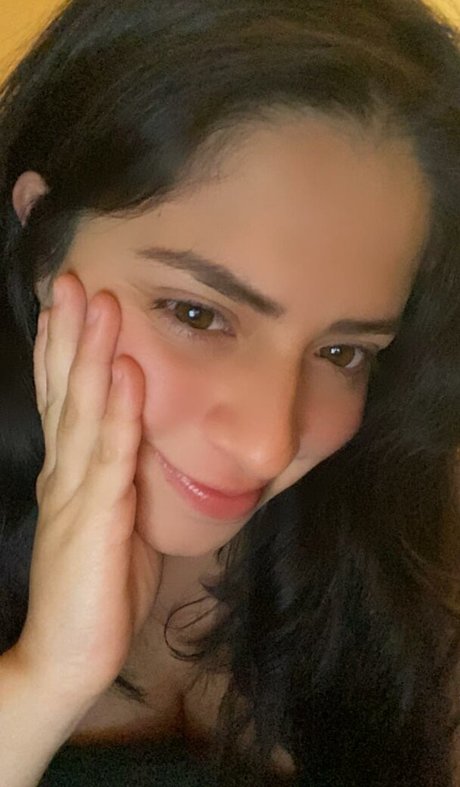 Totti Mane adult actress images