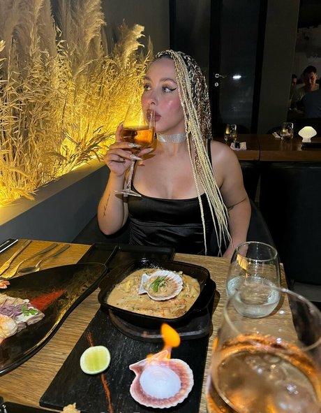 alternative onlyfans free naked img