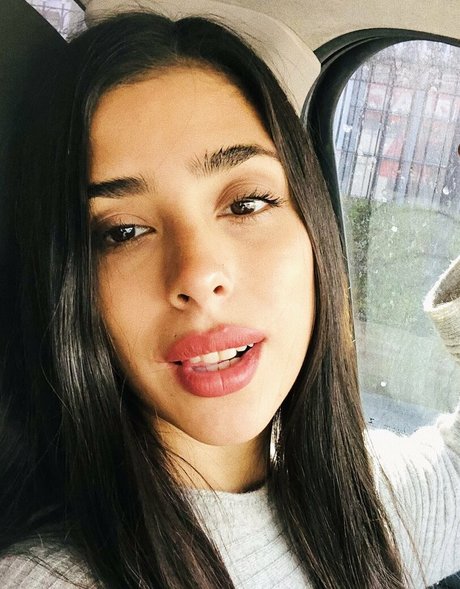 ninalatinaaa sexy pornstar archive