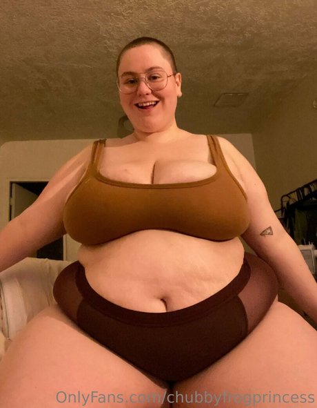 bbwfrogprincess model high quality gallery