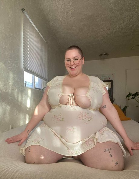 bbwfrogprincess pornstar image