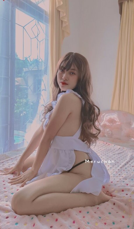MeruChan star pornographic images