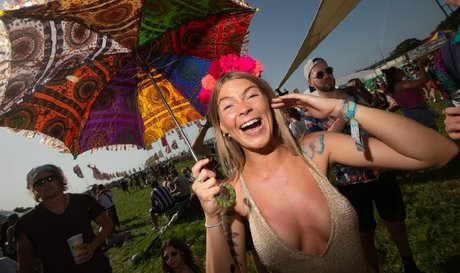 Charlotte Summers sexy pornstar pic