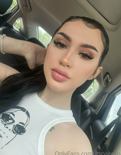 itsazaleaxo star perfect galleries