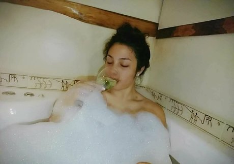 british blonde onlyfans porno archive