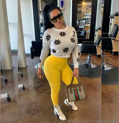 mitsyramosx nude star photo