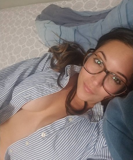 hairy vagina onlyfans pornographic pic