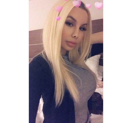 simoniliciousxxx nice star image