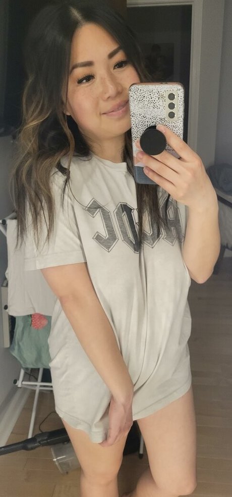 Miss Jee Yung pornstar best pic