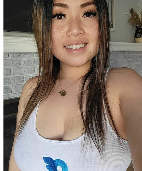 Miss Jee Yung best star image