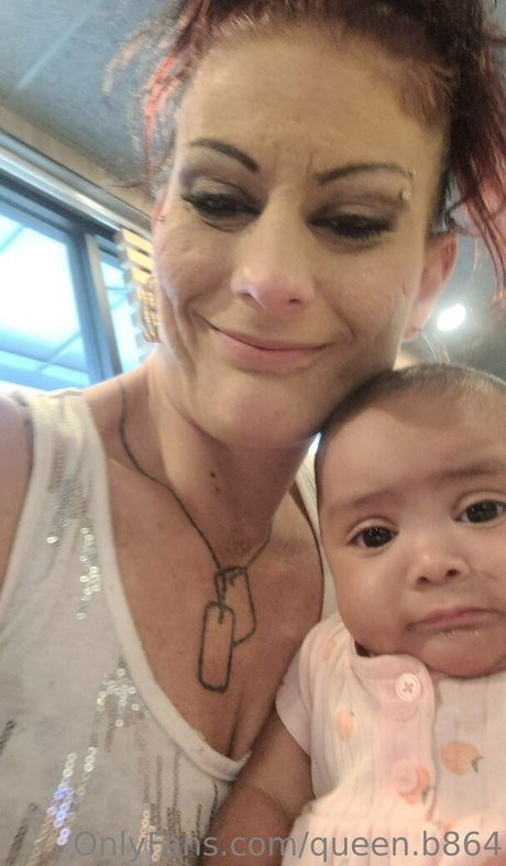 queen b864 beautiful actress photo