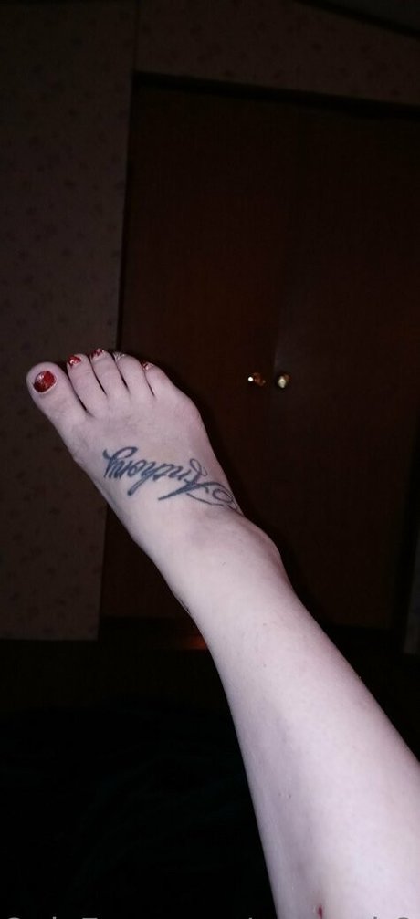 queen b864 adult star archive