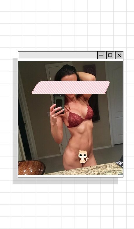 itssexykelly star high quality photos