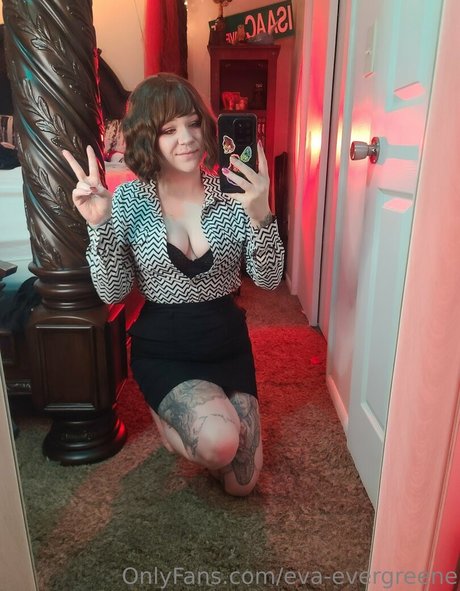 eva evergreene beautiful actress img