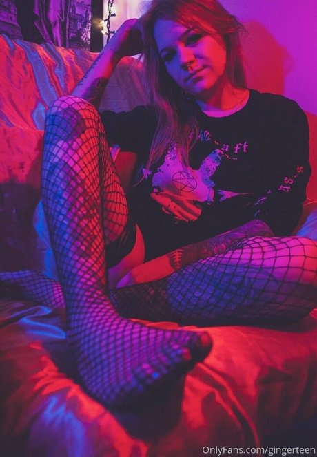 chicks with dicks onlyfans free xxx gallery