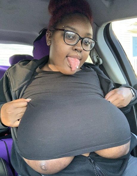 thickkbeauty sex star photo