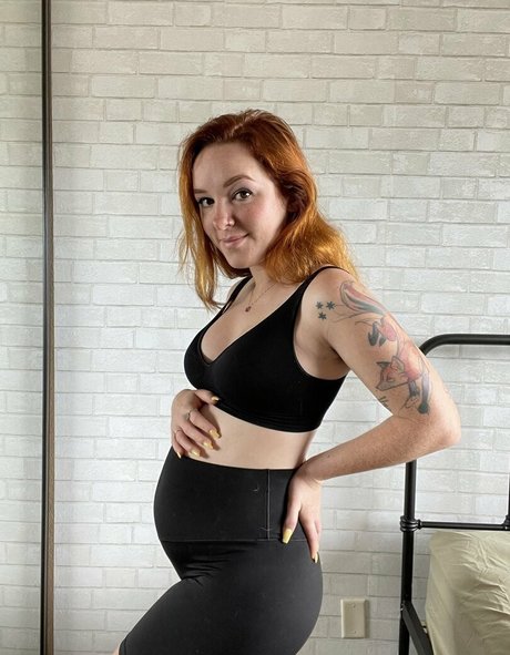 lilyevansfree model nudes photos