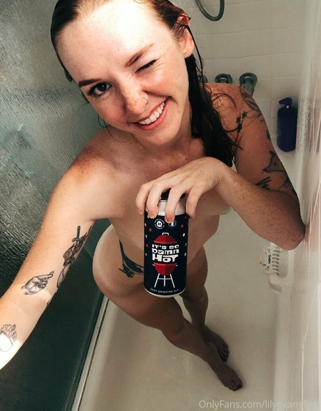 lilyevansfree sexy star image