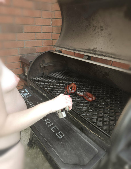 freelounaharper hot model gallery