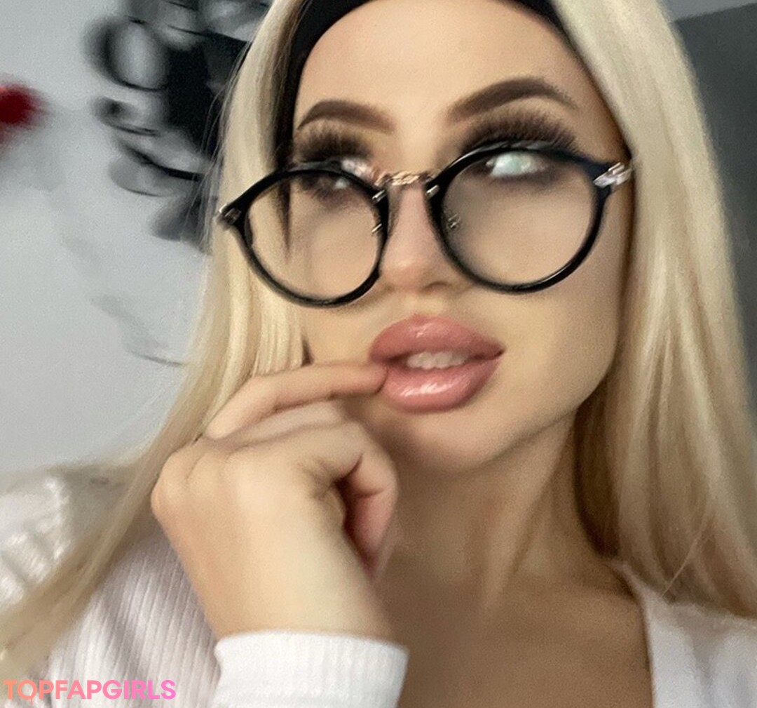 Makeeva69 hot actress archive