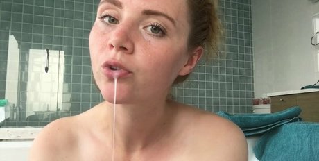 Haylee Love pornstar nudes pictures