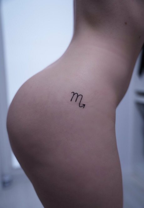 blonde lady model nude photos