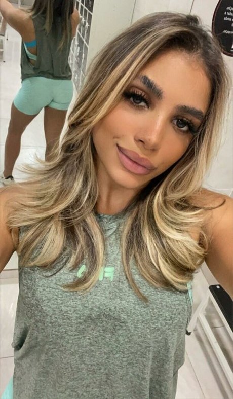 naomii69 model nude pics