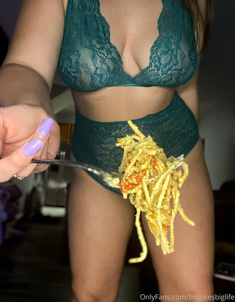 extreme onlyfans hot naked pic